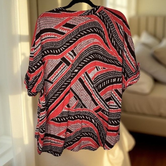 Chico's tunic top, Boho pattern,hot pink & black, long tassel tie on front SZ 16 - Picture 2 of 2